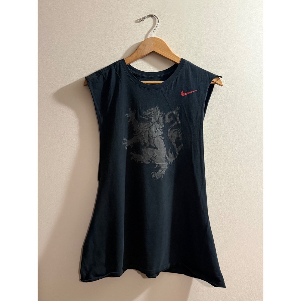 Nike Mens Black Lion Crest Muscle Tank Top Red Swoosh Spartan Graphic Large
